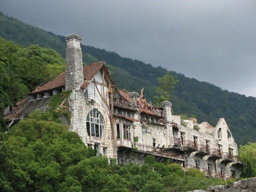 기차로 압하 스아 (Abkhazia)까지가는 법